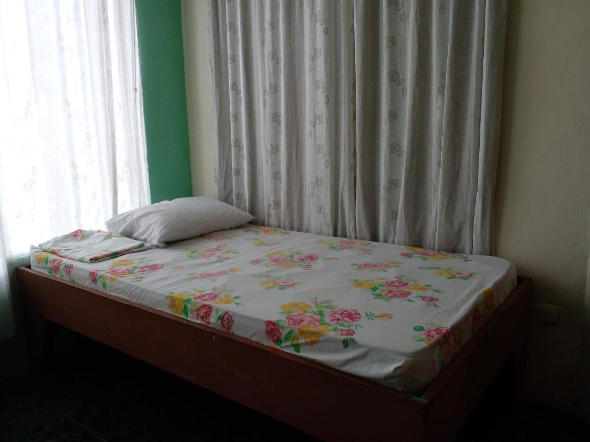 La Pension Backpackers La Fortuna Eksteriør billede